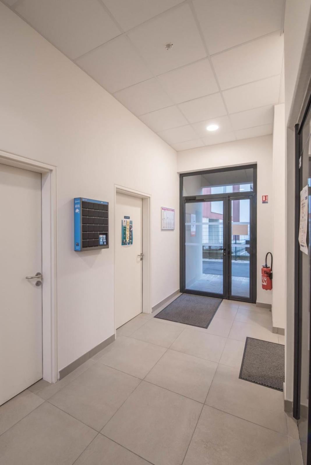Elodie - T2 Proche Gare Apartment Le Mans Exterior photo
